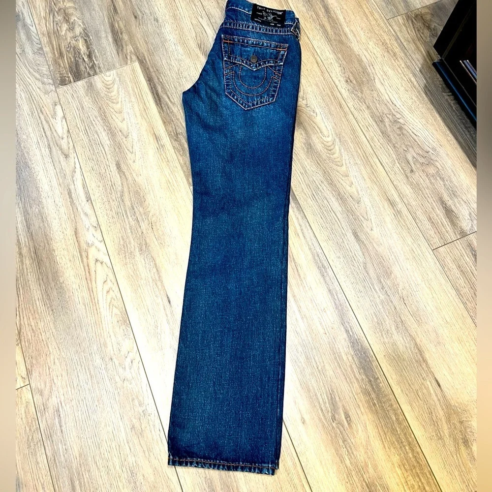 TRUE RELIGION RICKY SUPER T STITCH RELAXED STRAIGHT MENS DARK WASH 31 NEW